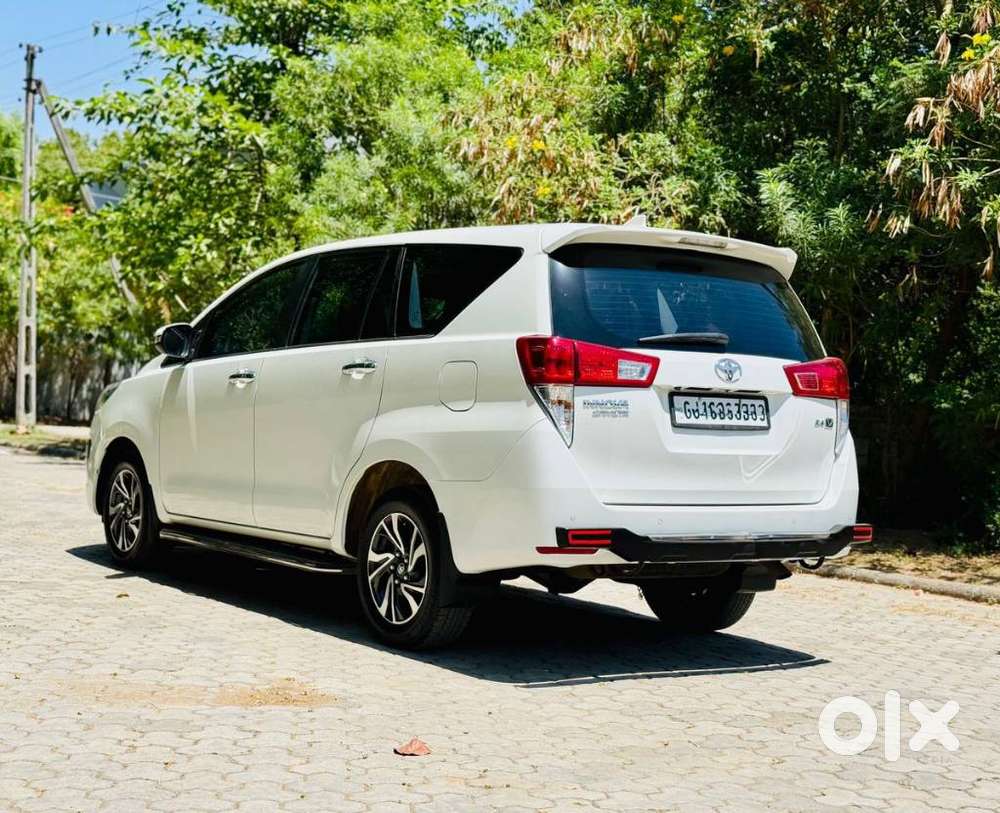 Toyota Innova Crysta 2.4 V 7 Str, 2022, Diesel