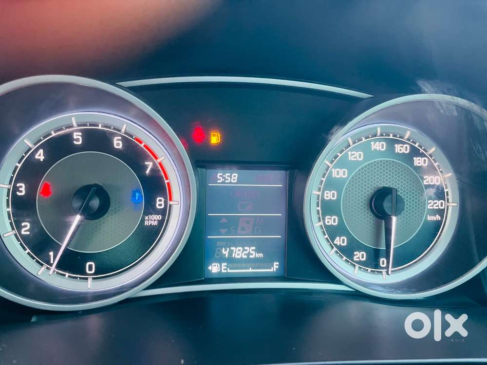 Maruti Suzuki Dzire 1.2 Vxi, 2021, Petrol