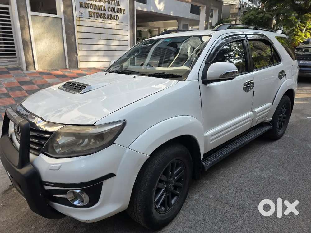 2015 Toyota Fortuner 4x2 Mt