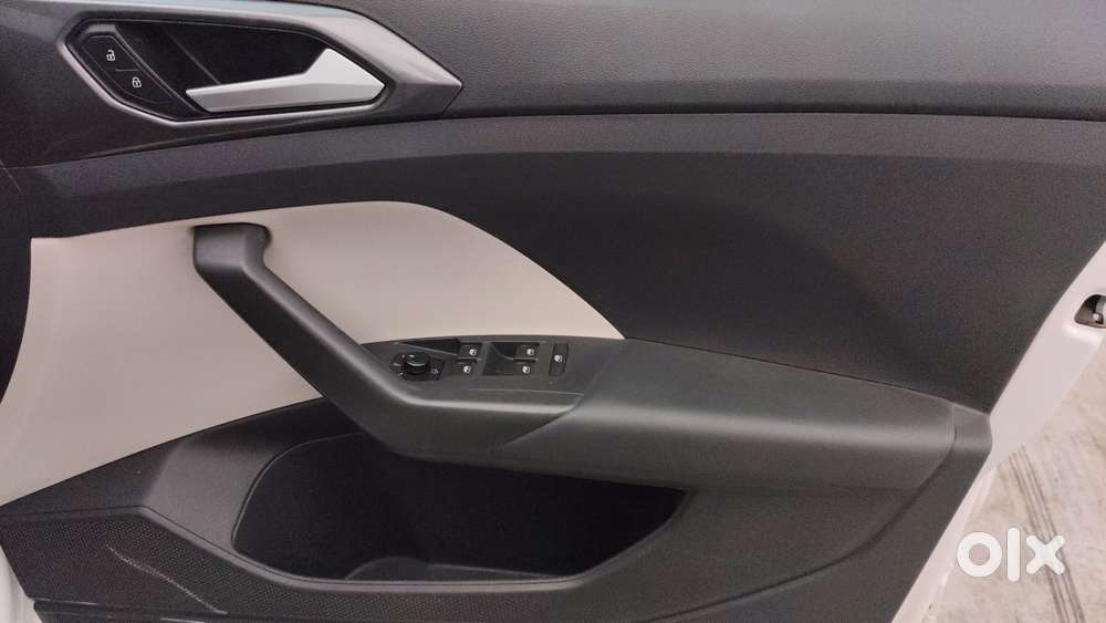 Volkswagen Taigun 1.0 Tsi Topline At, 2022, Petrol
