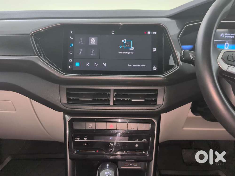 Volkswagen Taigun Topline 1.0 Tsi At (electric Seats), 2023, Petrol