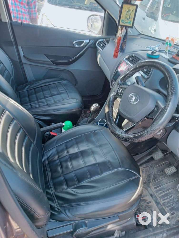 Tata Tigor Petrol 2014 Year