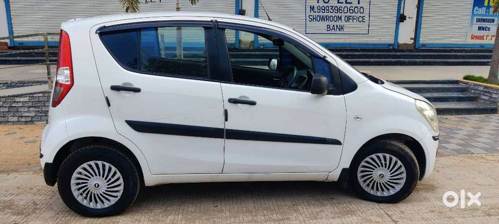 Maruti Suzuki Ritz Vxi Abs, 2011, Petrol