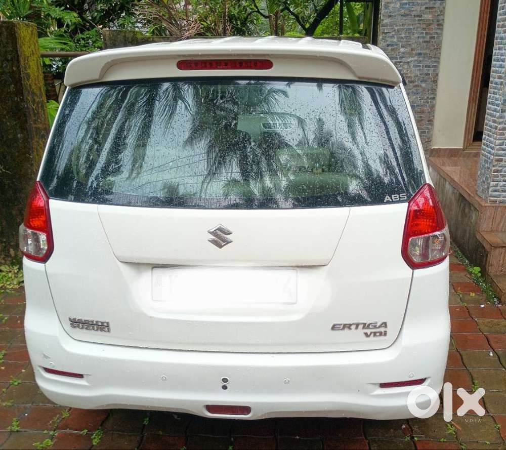 Maruti Suzuki Ertiga Vdi 2013