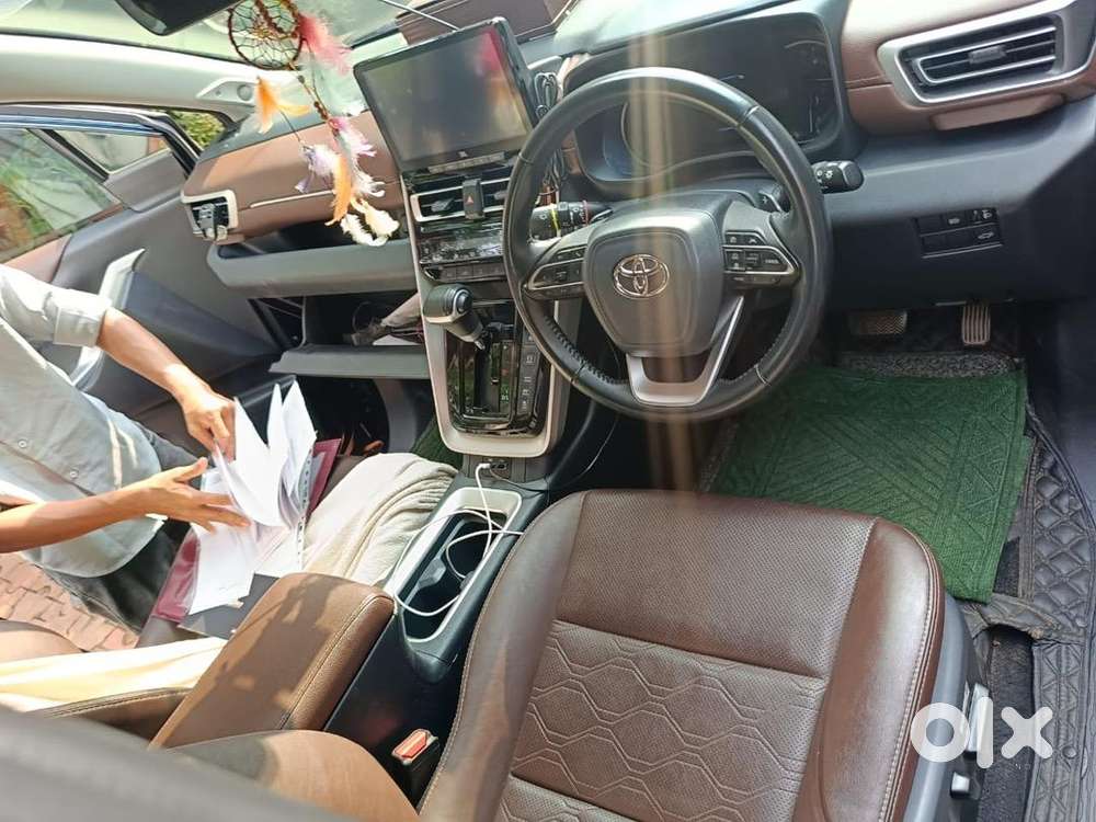 Toyota Automatic Petrol 2023. No Accidents. No Claim. Still Under Wara