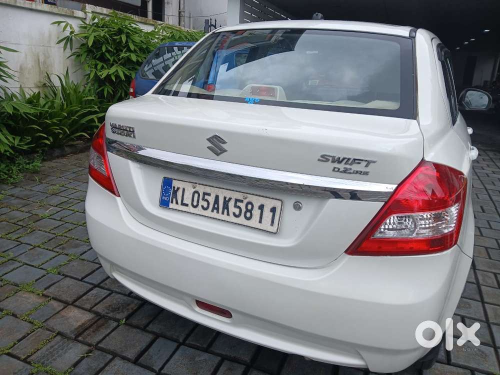 Maruti Suzuki Dzire 1.2 Lxi, 2014, Petrol