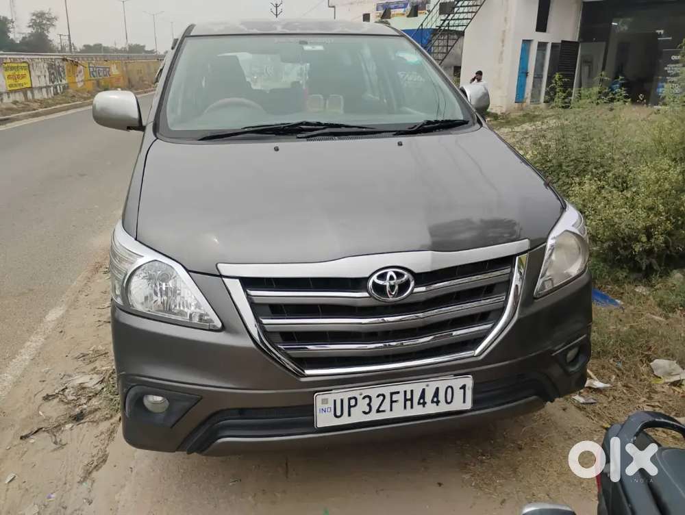 Toyota Innova 2014 Diesel 101000 Km Driven