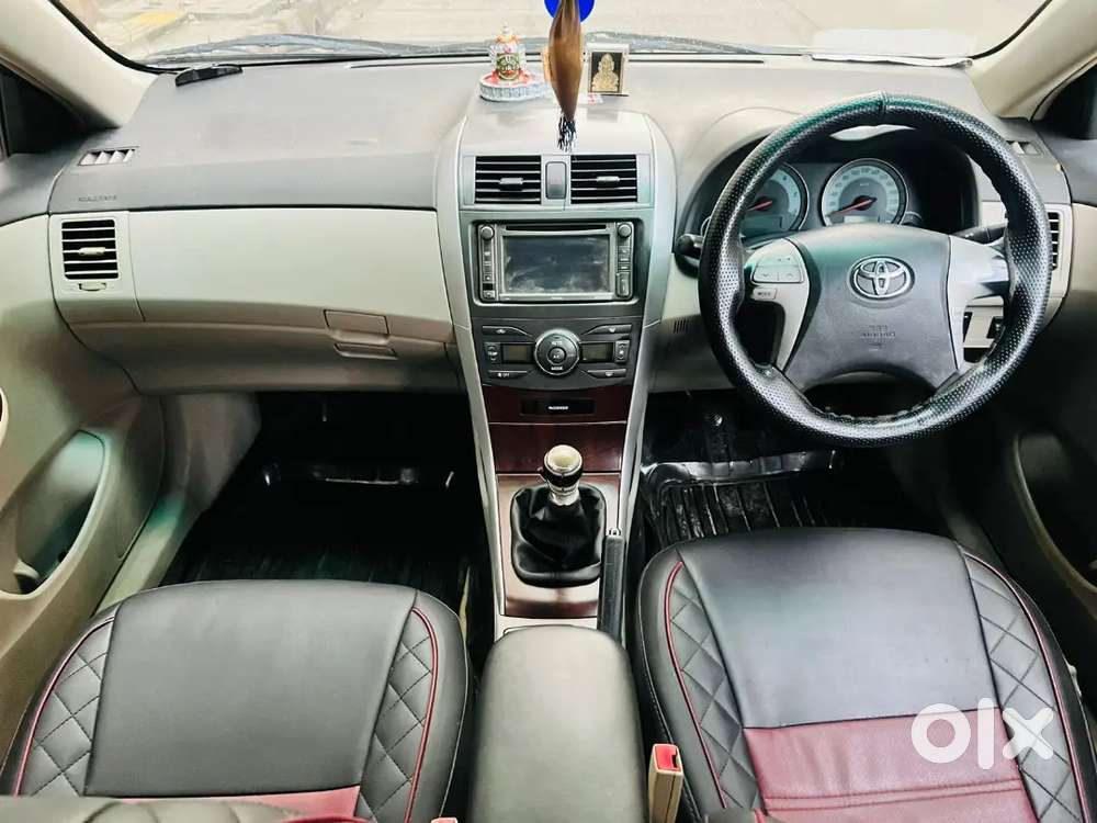 Toyota Corolla Altis D-4d  2012  Vip Number  7677