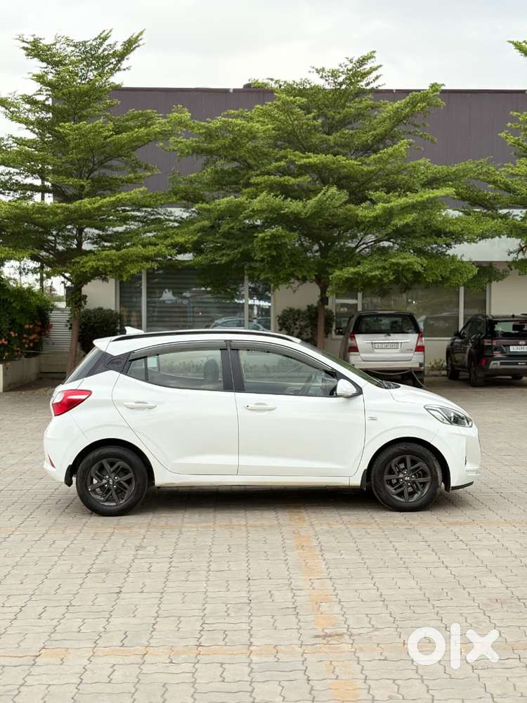 Hyundai Grand I10 Nios Amt Sportz, 2019, Petrol