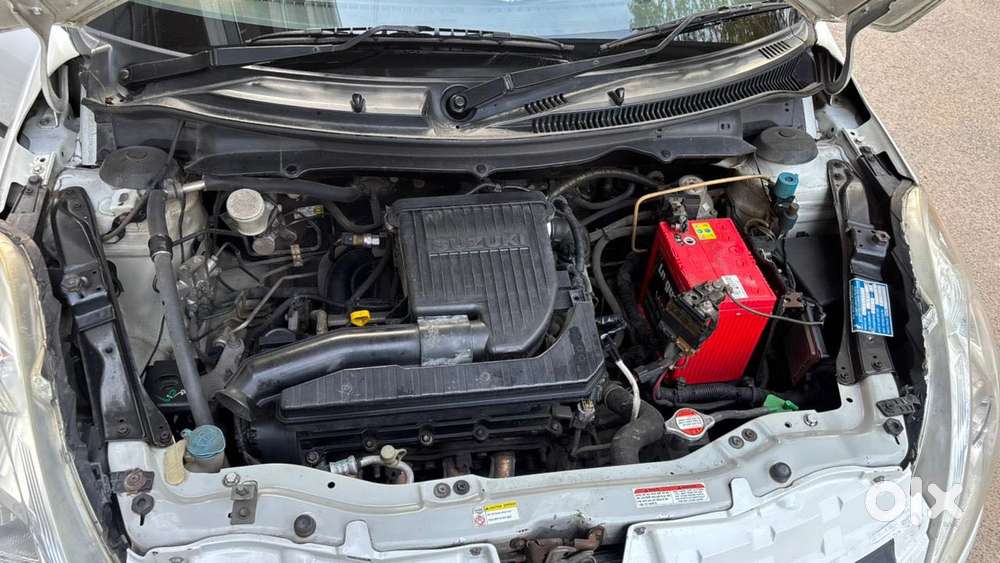 Maruti Suzuki Swift Lxi Optional-o, 2017, Cng & Hybrids