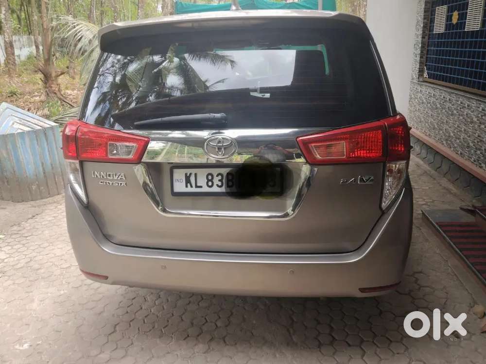 Toyota Innova Crysta Diesel 2019 Mt 2nd Owner