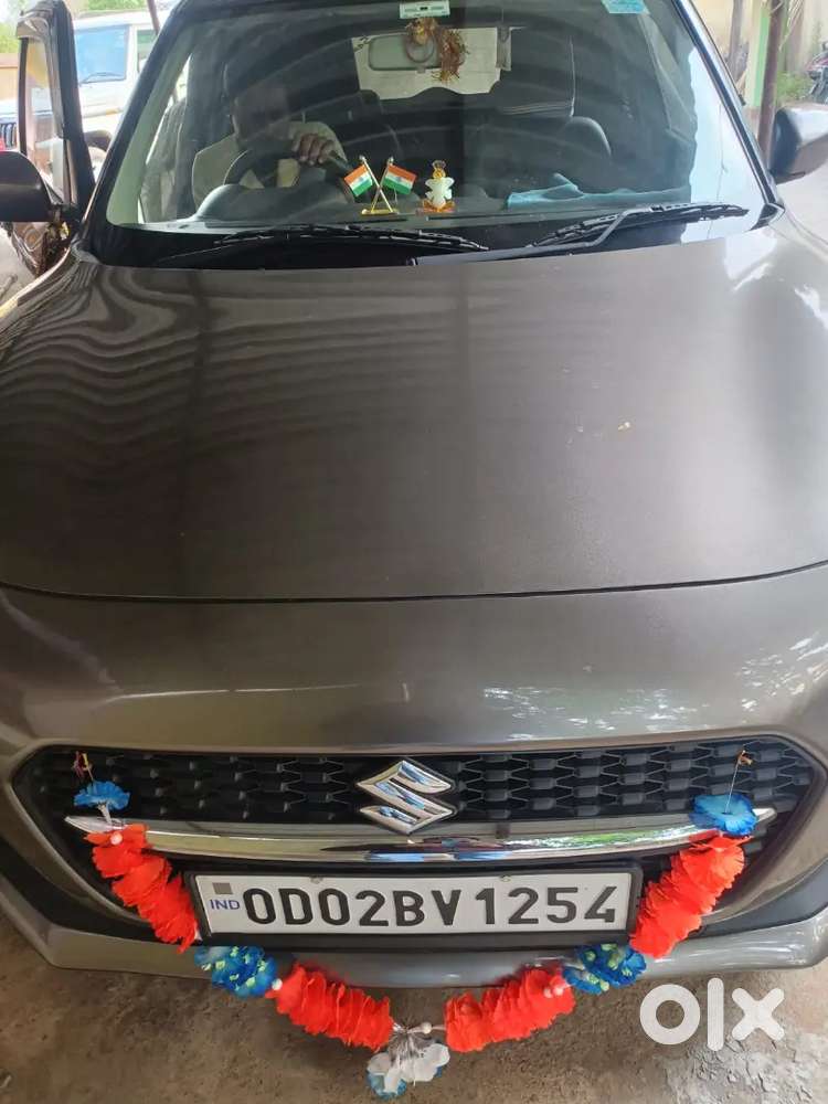 Maruti Suzuki Swift Vxi 2021