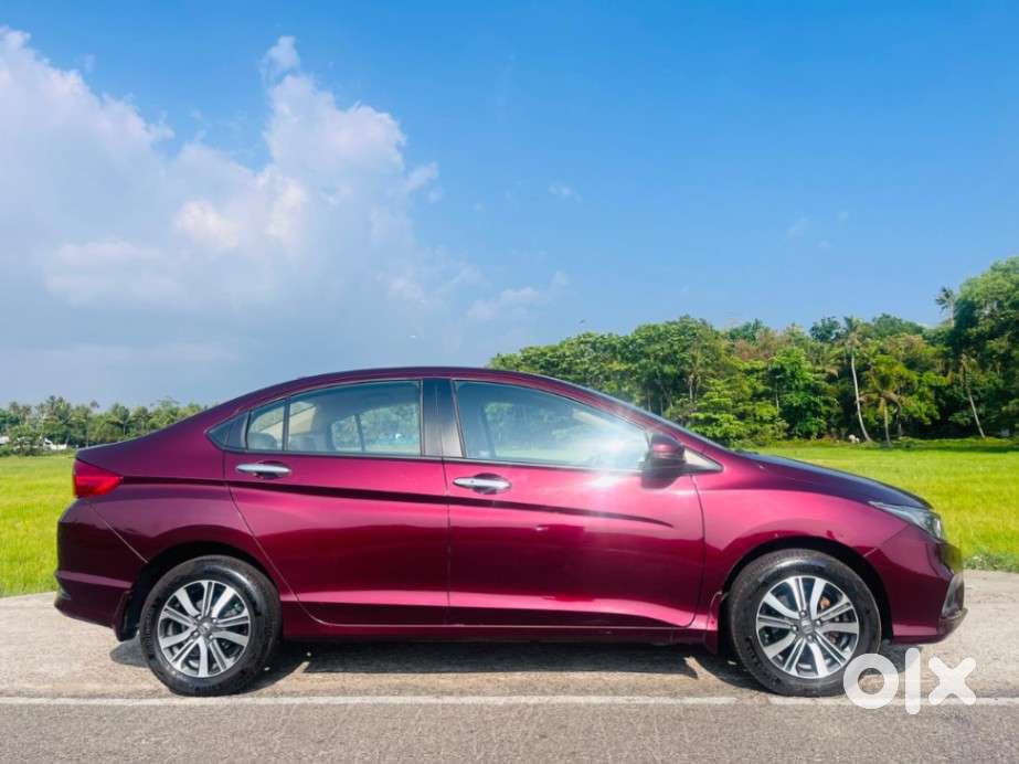 Honda City I-vtec V, 2018, Petrol