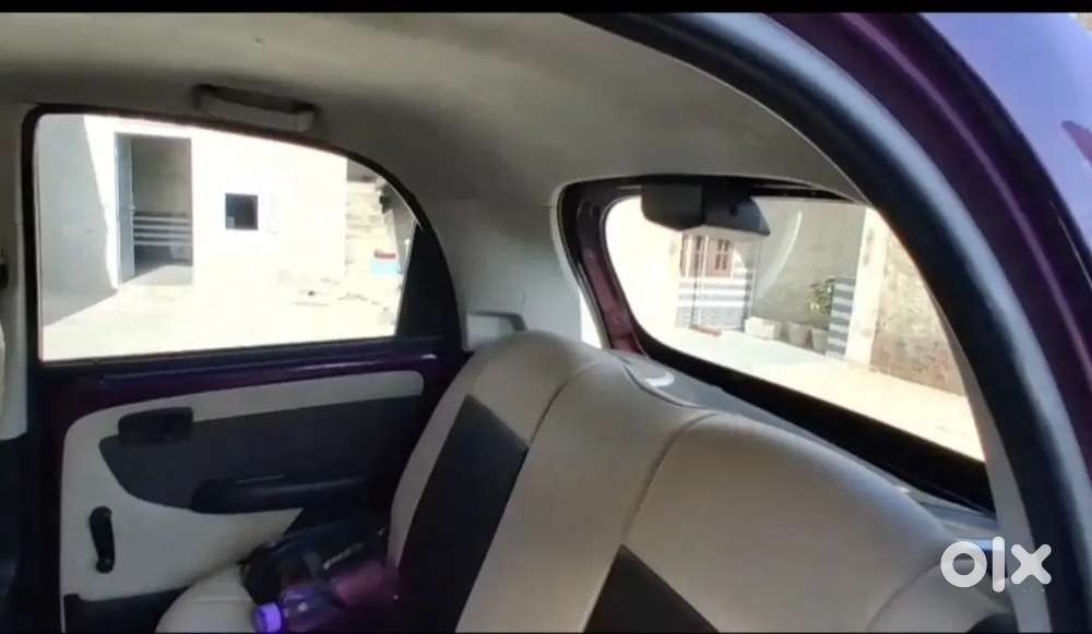 Fully Sealed Luxury Car