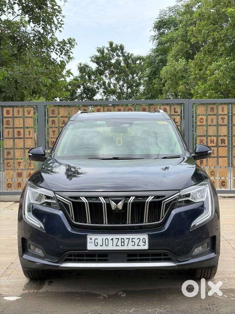 Mahindra Xuv700 2.0 Ax 7 Petrol At Luxury Pack Str, 2026, Petrol