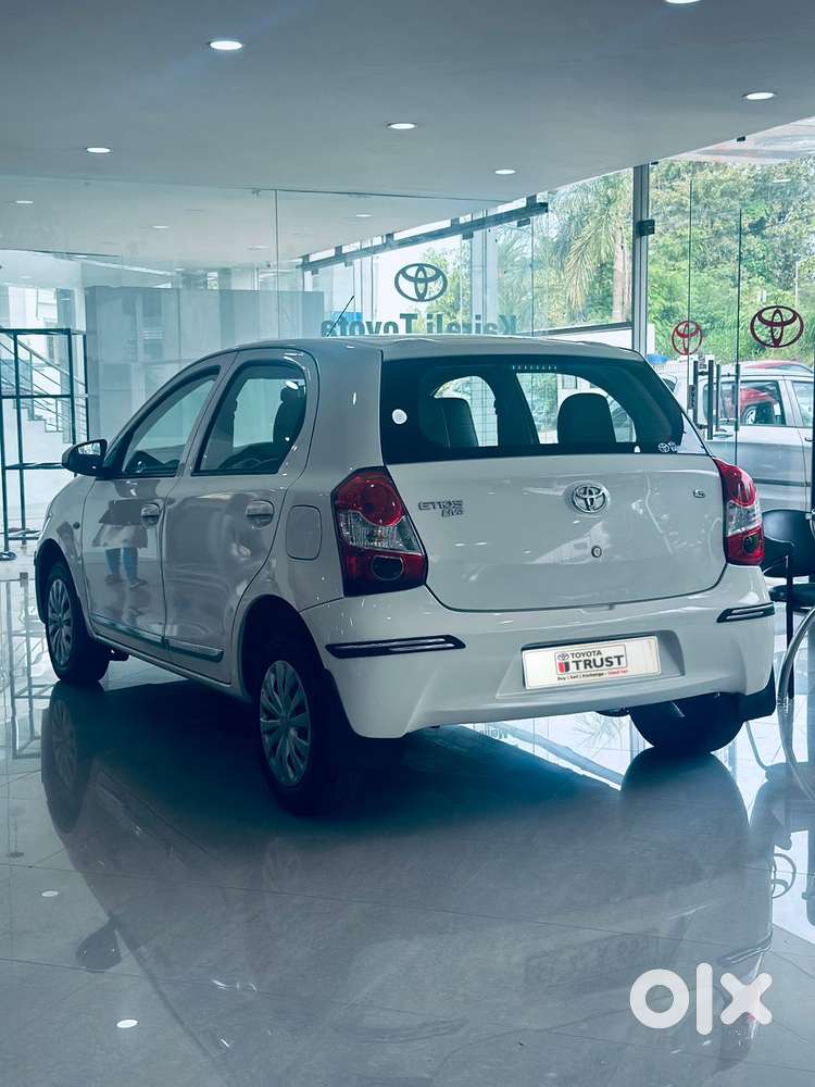 Toyota Etios Liva 1.2 G, 2016, Petrol