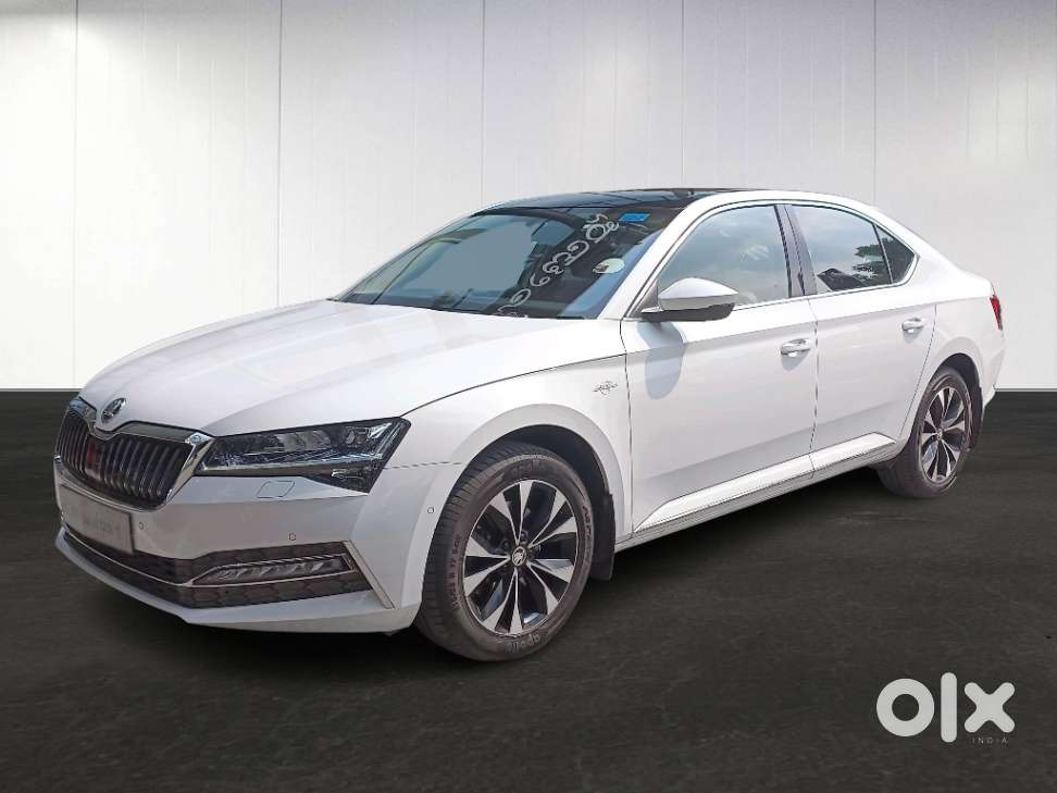 Skoda Superb 2.0 L&k Tsi At, 2022, Petrol