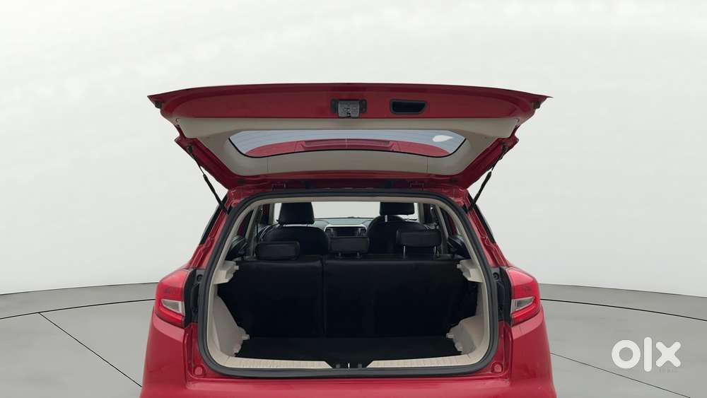 Mahindra Xuv300 W8, 2019, Petrol