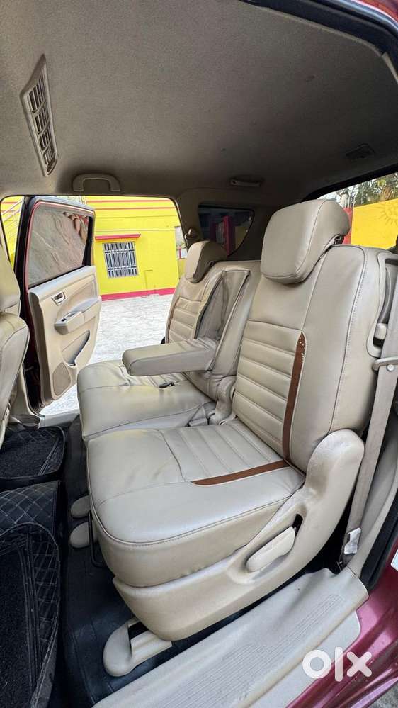 Maruti Suzuki Ertiga Vxi Limited Edition, 2015, Petrol