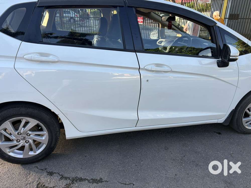 Honda Jazz V Cvt, 2017, Petrol