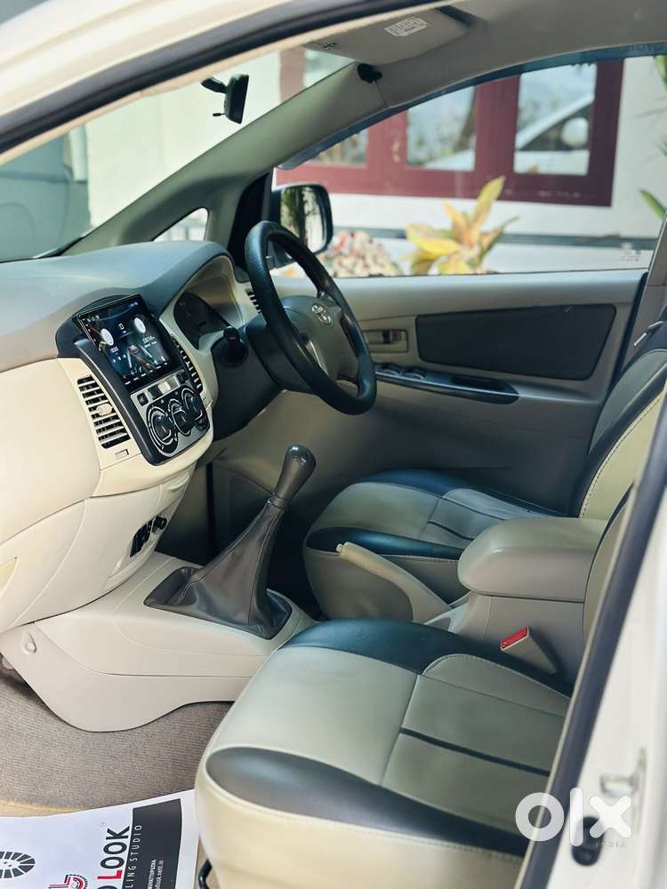 Toyota Innova 2.5 Gx 8 Str Bs-iii, 2013, Diesel