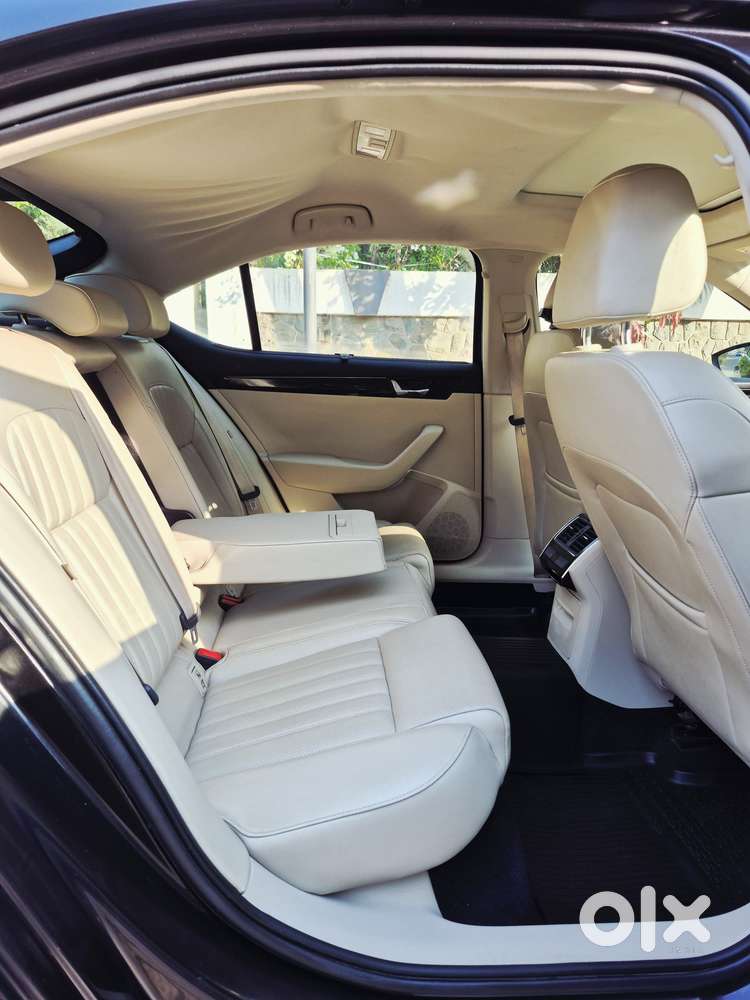 Skoda Superb 2.0 L&k Tsi At, 2018, Petrol