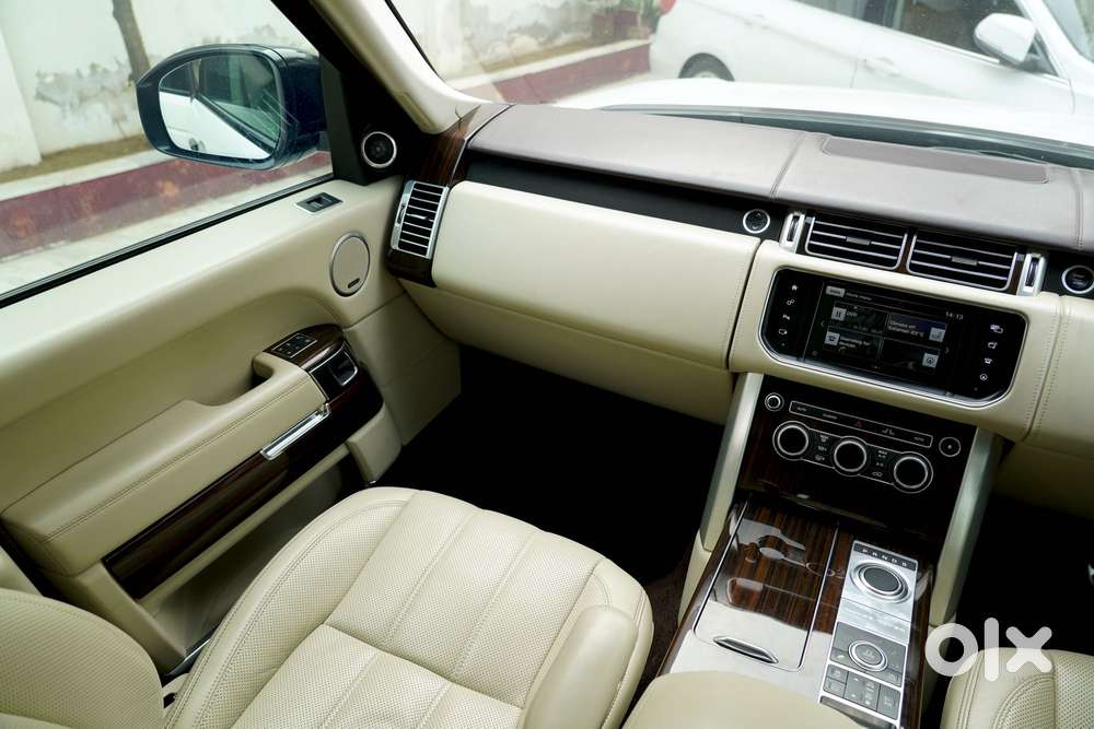 Land Rover Range 5.0 Petrol Lwb Autobiography, 2017, Petrol