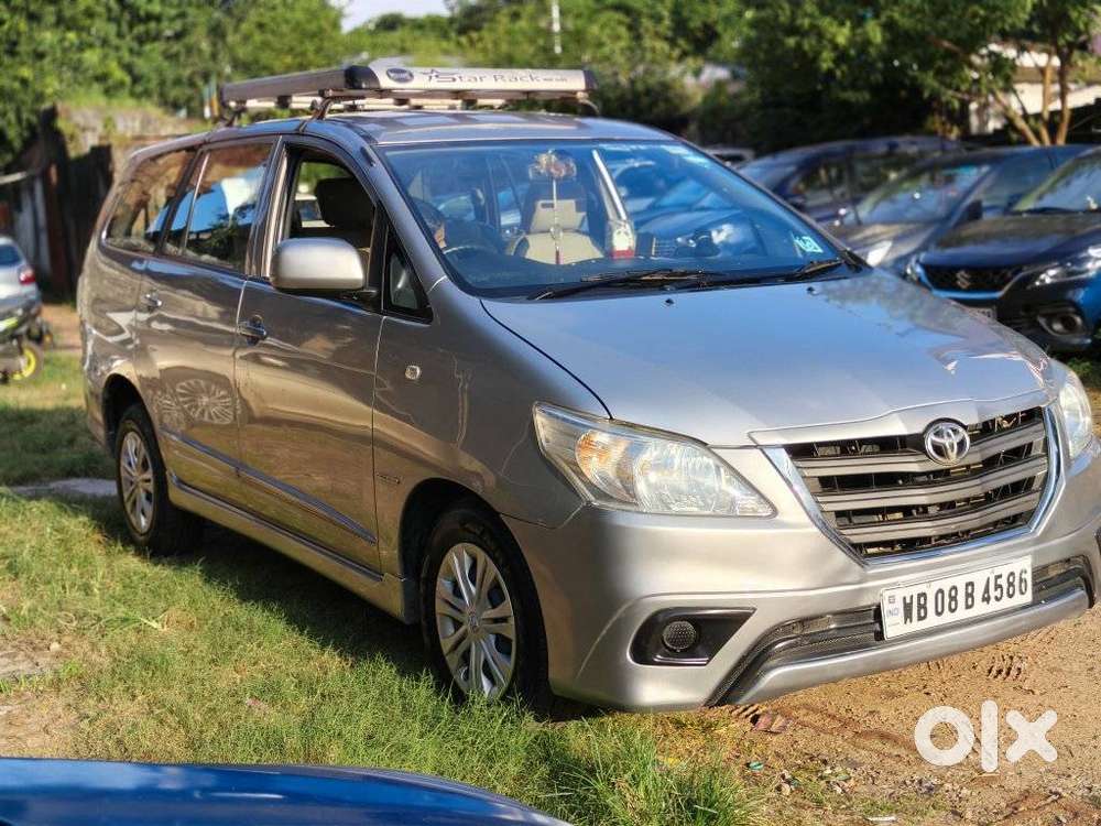 Toyota Innova 2.5 G (diesel) 8 Seater, 2016, Diesel