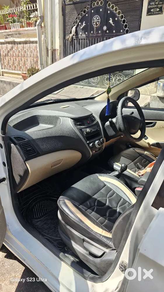 Hyundai Eon 2013 Lpg 75000 Km Driven