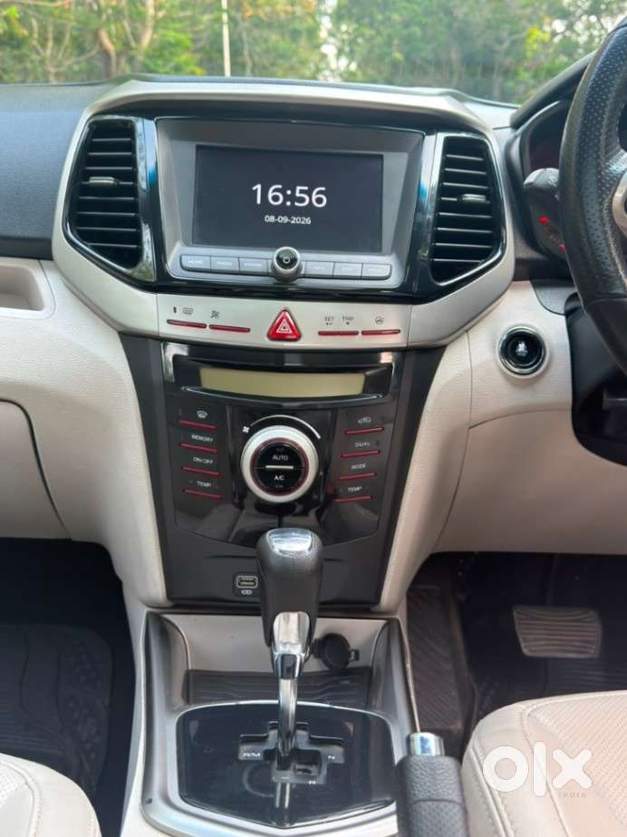 Mahindra Xuv300 W8 Amt Optional Diesel, 2021, Diesel