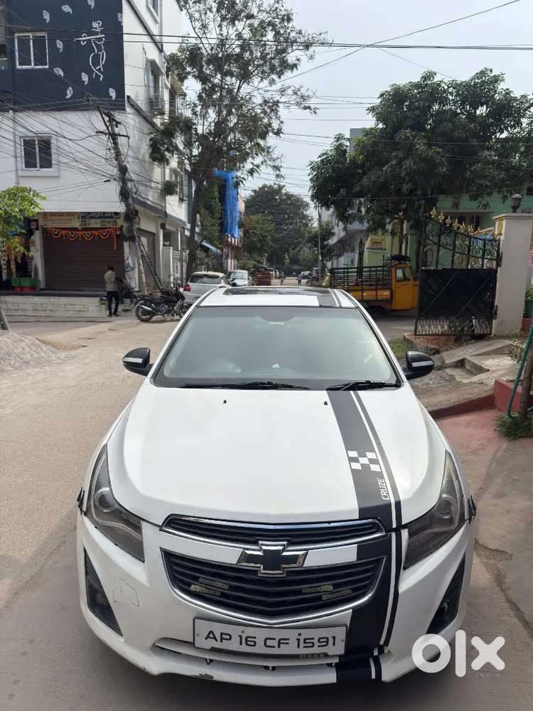 Chevrolet Cruze 2011 Diesel 80000 Km Driven