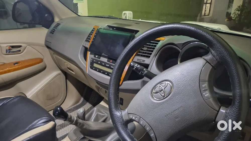 Toyota Fortuner 2012 Diesel Well Maintained