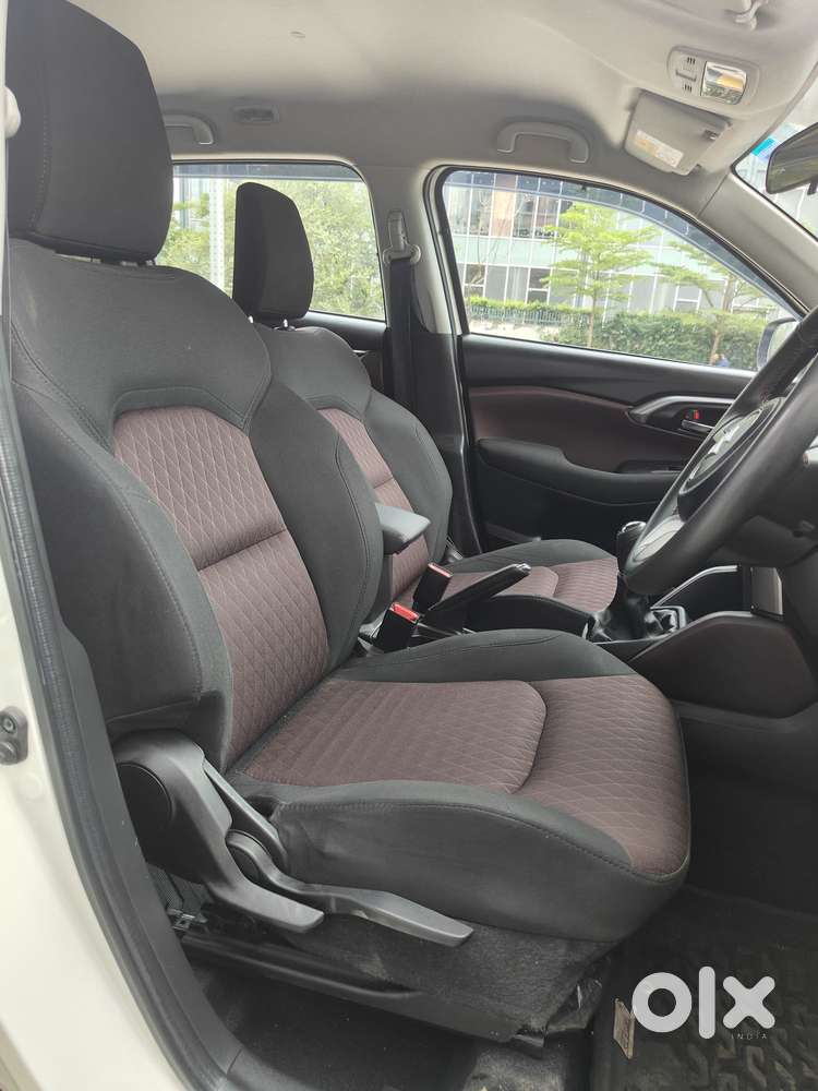 Maruti Suzuki Grand Vitara 1.5 Delta Cng, 2024, Cng & Hybrids
