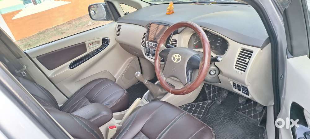 Toyota Innova 2.5 G (diesel) 7 Seater, 2014, Diesel