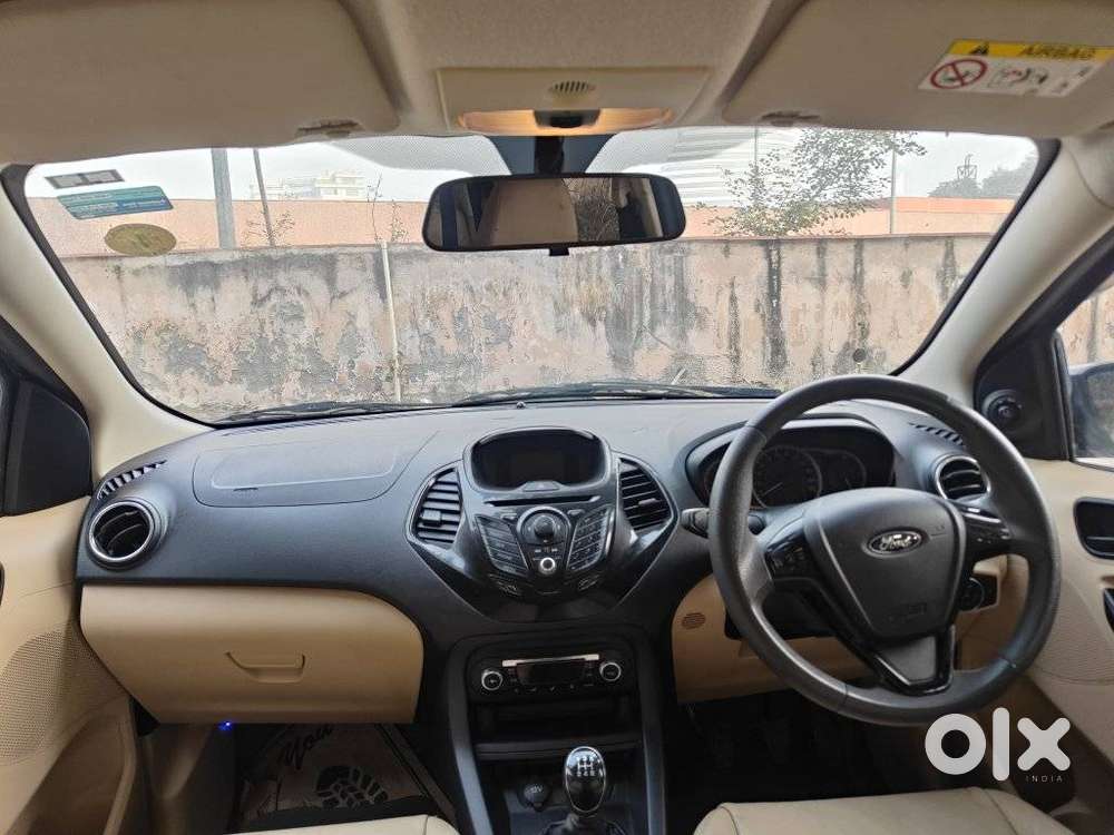Ford Aspire Titatinium Blu Ti-vct, 2015, Petrol