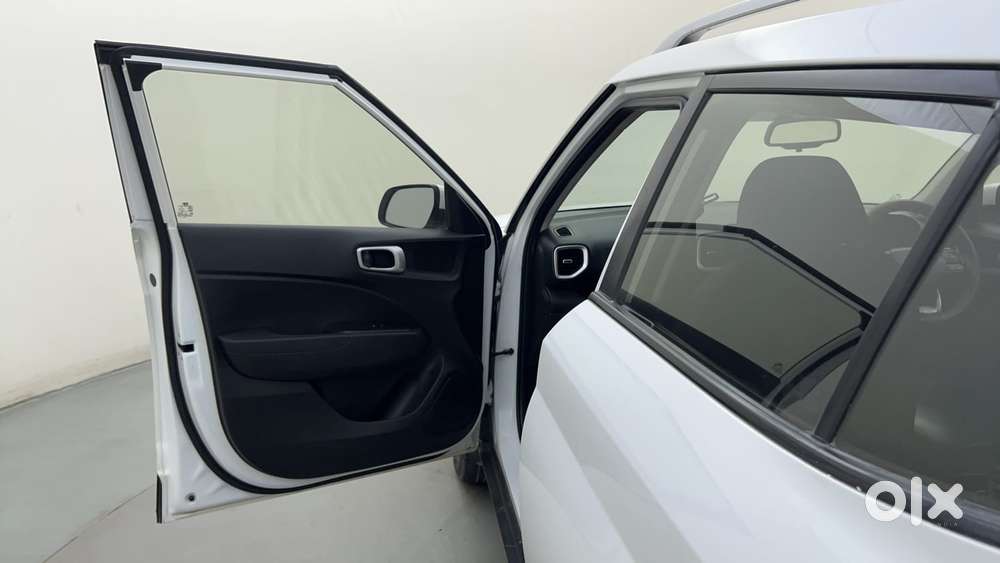 Hyundai Venue Sx Plus Turbo Dct, 2019, Petrol