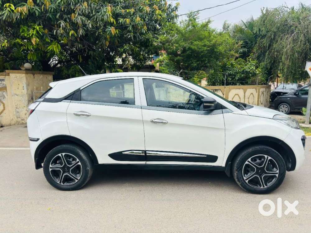 Tata Nexon 1.5 Revotorq Xm, 2018, Diesel