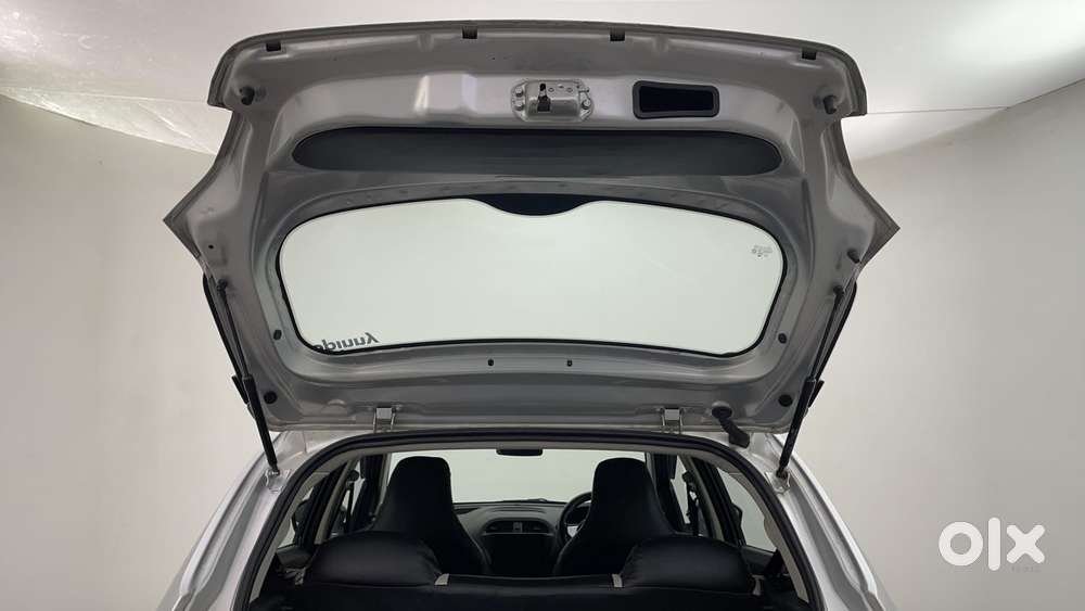Tata Tiago 1.2 Revotron Xm, 2017, Petrol