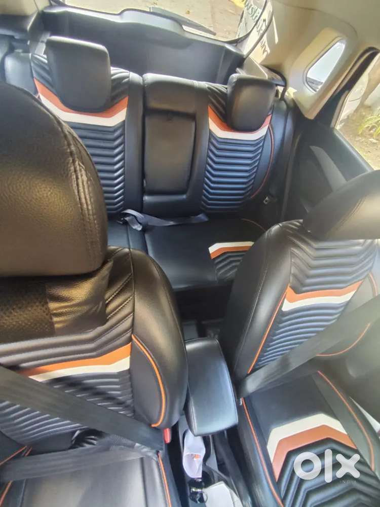 Dual Tone Top Model Automatic