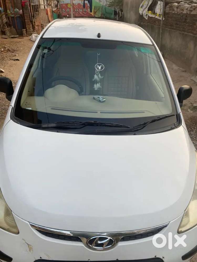 It's A Very Gud Condition This Cae Full Modified