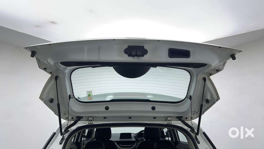 Tata Nexon Xz Plus (hs), 2022, Petrol