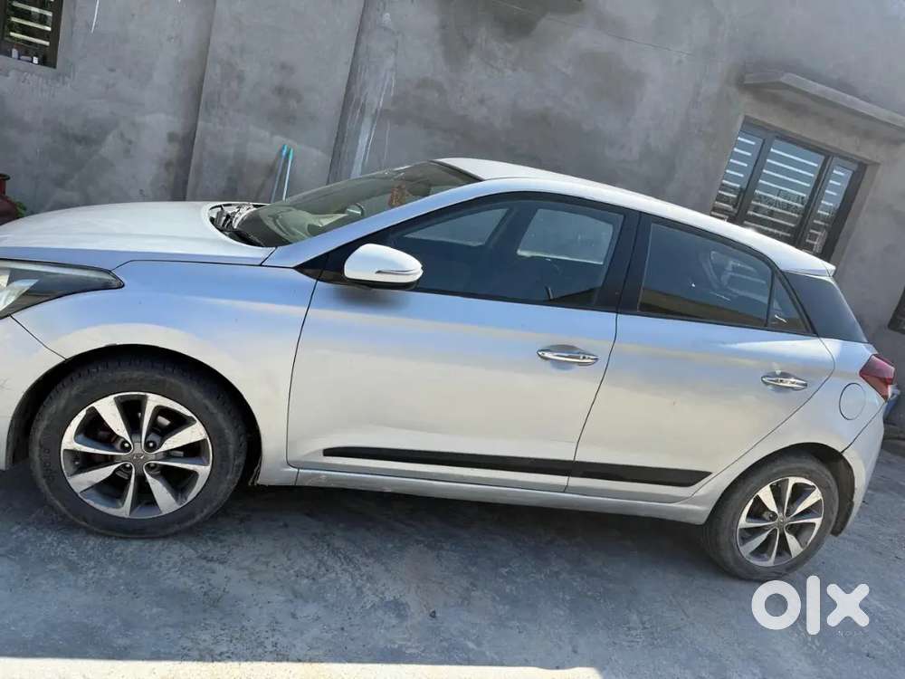 Hyundai New I20 2014 Diesel 125000 Km Driven