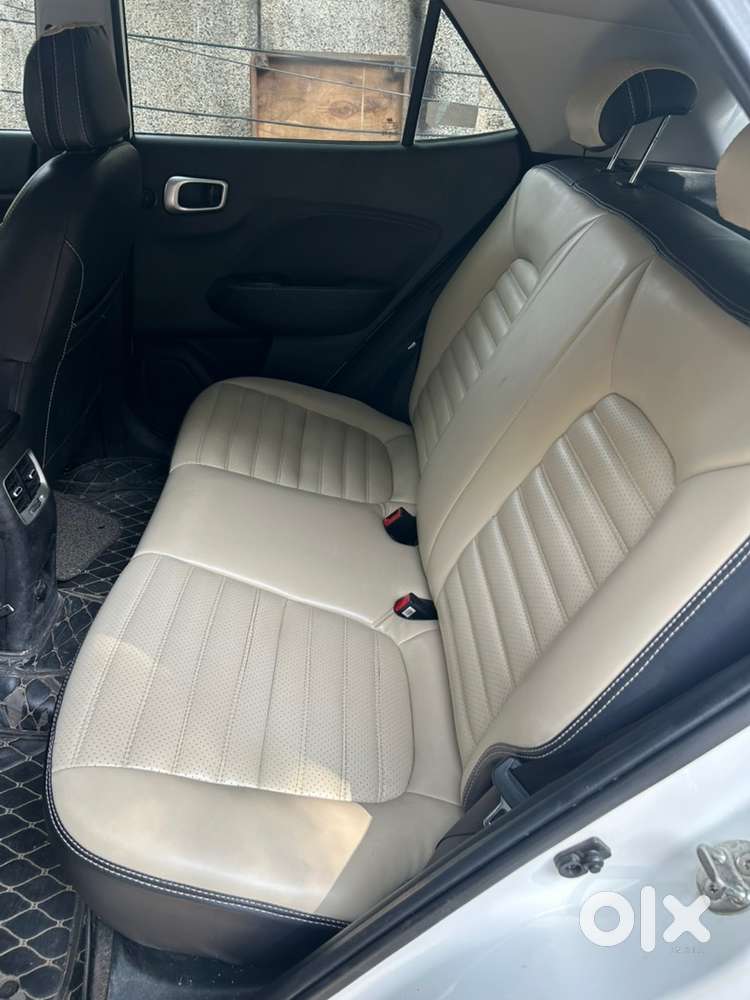 Hyundai Venue Petrol 2020