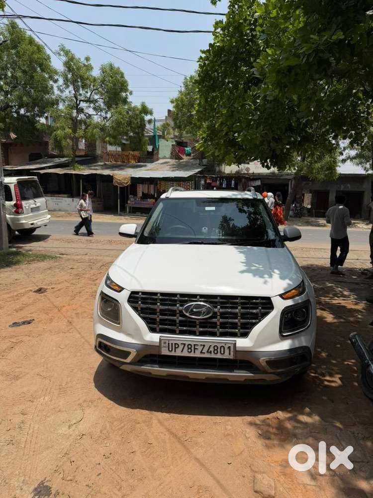 Hyundai  Venue Diesel Car 2019 In Best Condition With Sunroof