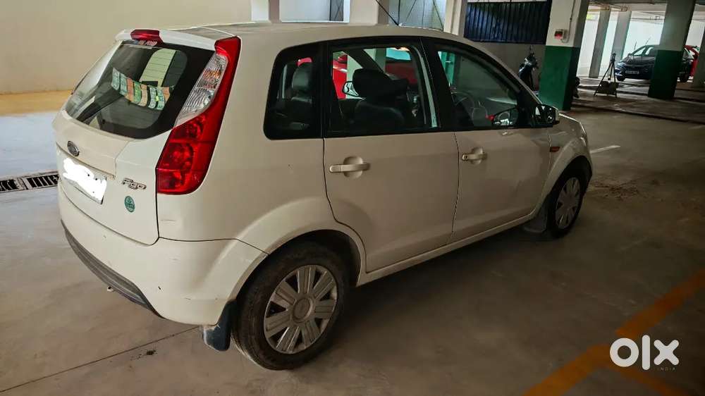 For Sale: Pristine Ford Figo 1.2 Zxi (petrol) – 59000 On Odo