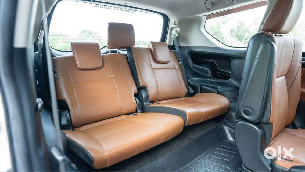 Toyota Innova Crysta 2.7 Zx At, 2017, Petrol