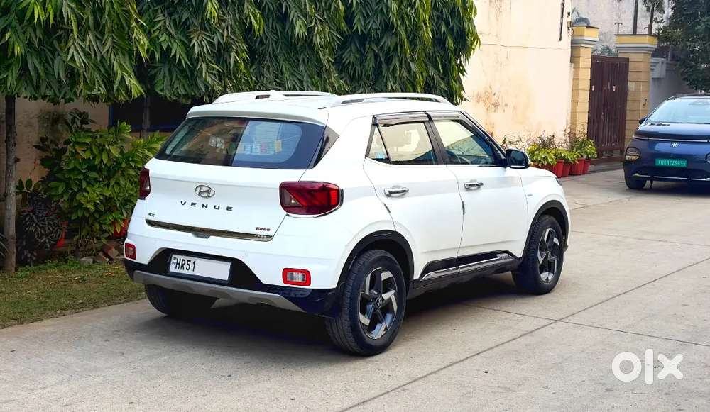 Hyundai Venue Sx Plus Dct 2020