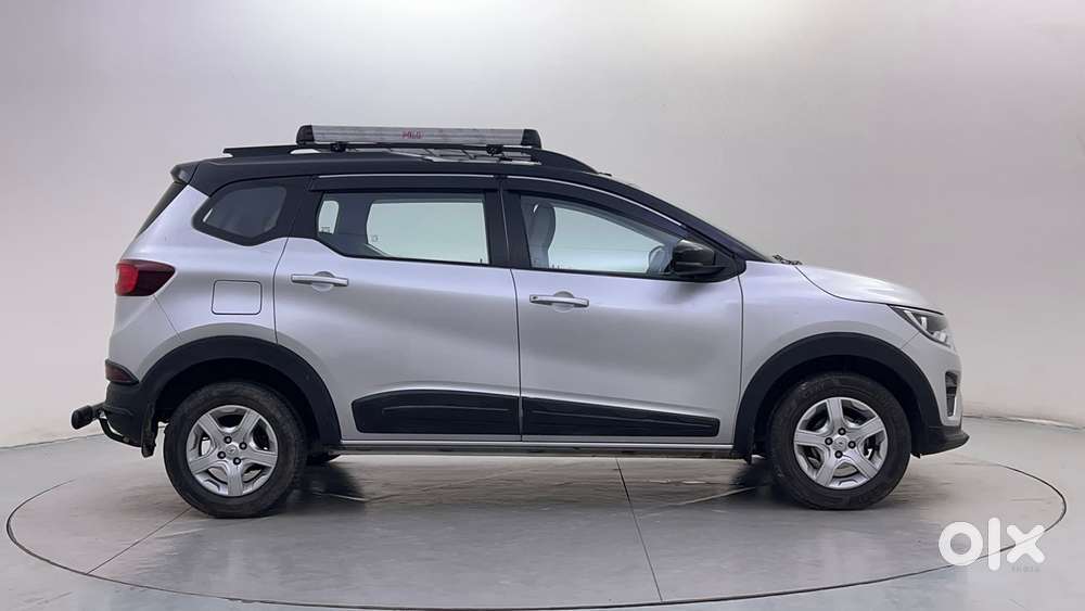 Renault Triber Rxz Easy-r Amt, 2022, Petrol