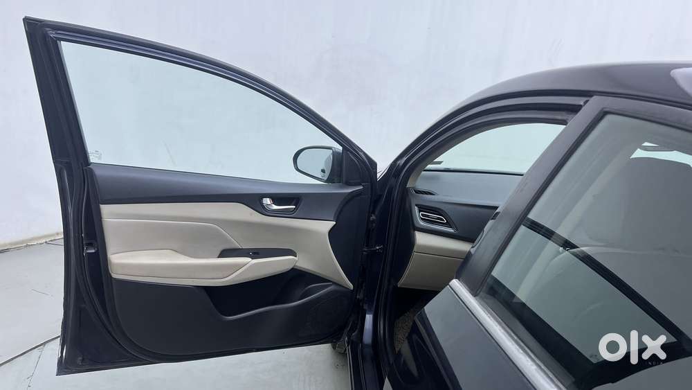Hyundai Verna 1.5 Sx (o) Vtvt Ivt, 2020, Petrol