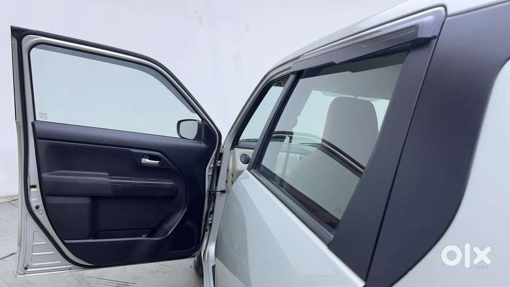 Maruti Suzuki Wagon R 1.2 Zxi, 2022, Petrol